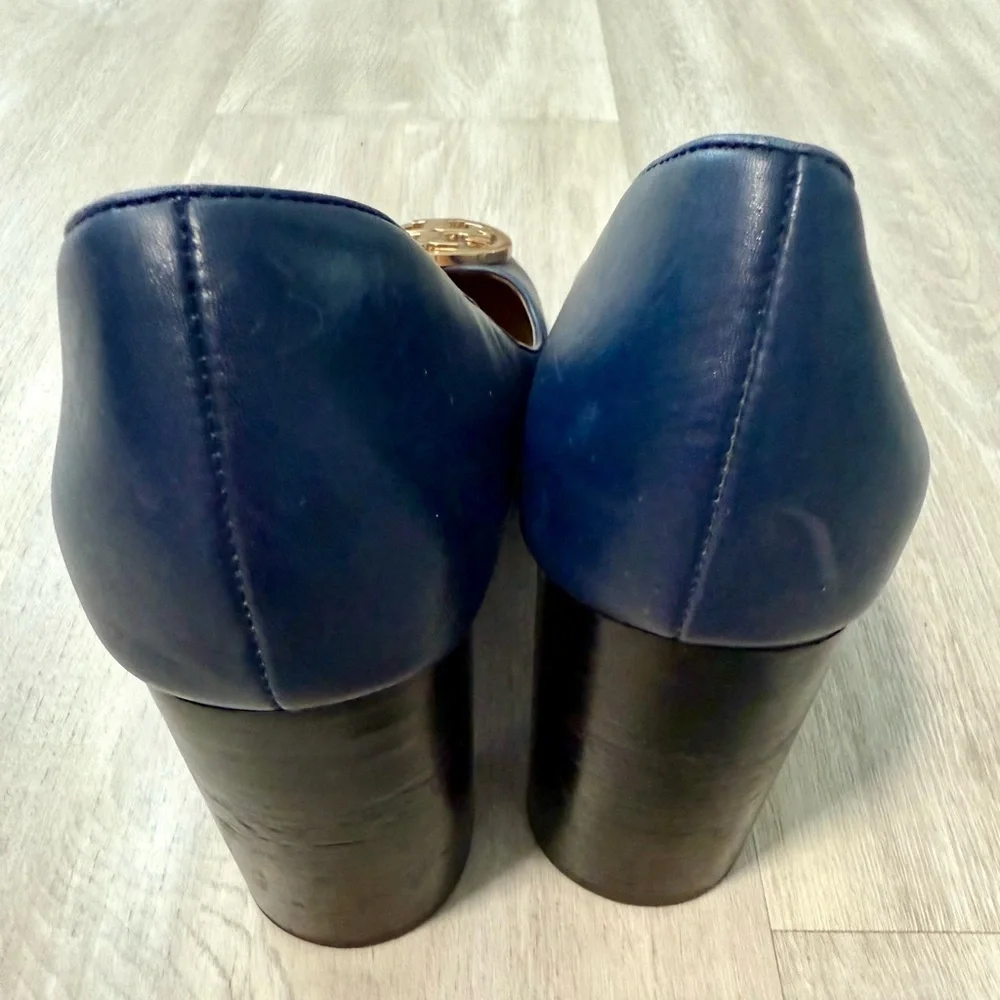 Tory Burch Chelsea pumps in Tory Navy Napa Leather Sz 9.5